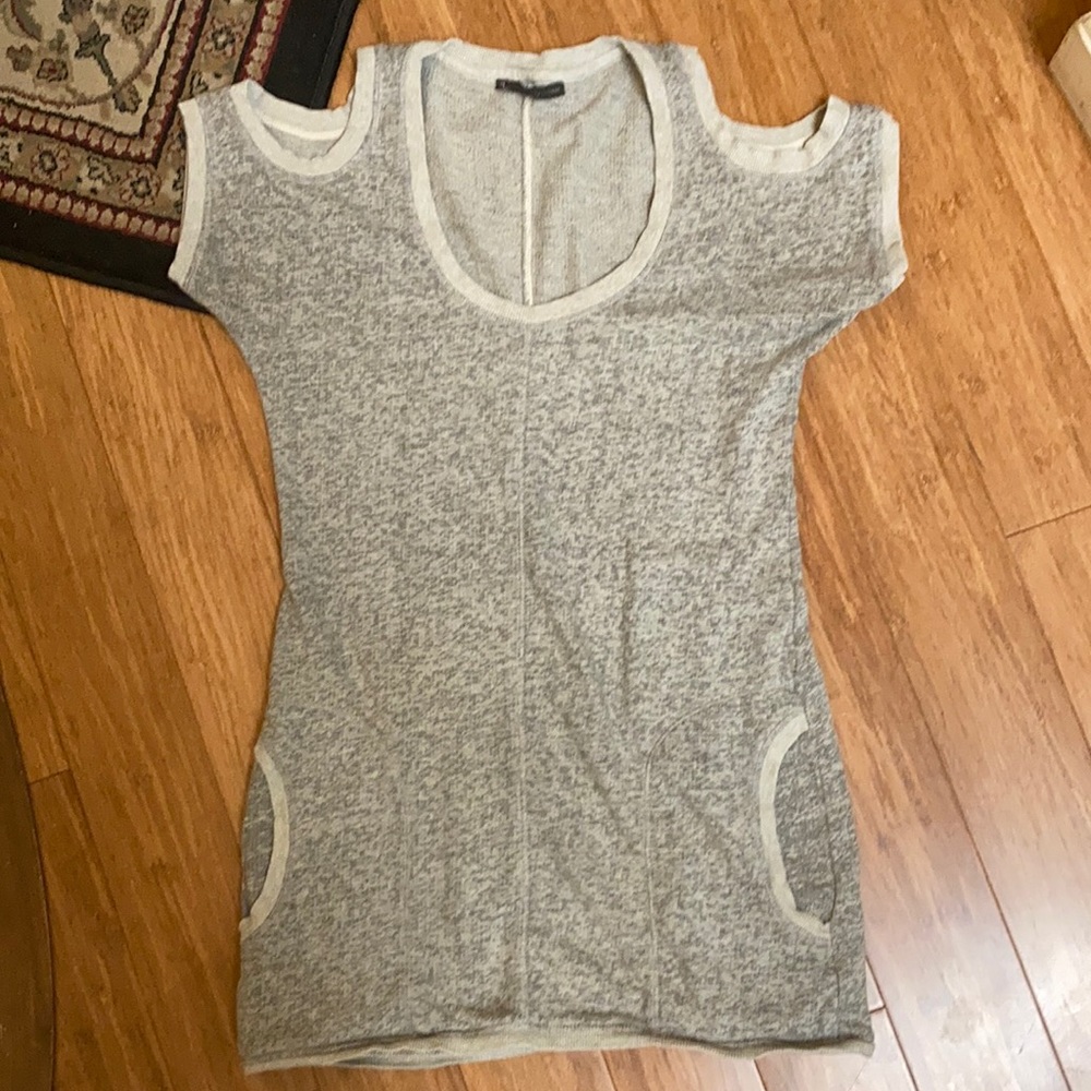Armani Exchange Cold Shoulder Short Sleeve Size XS